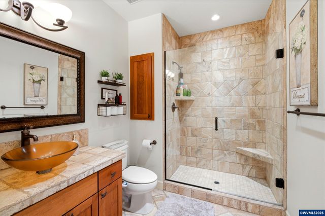 2931 Redfir Ct NW, Salem, OR 97304