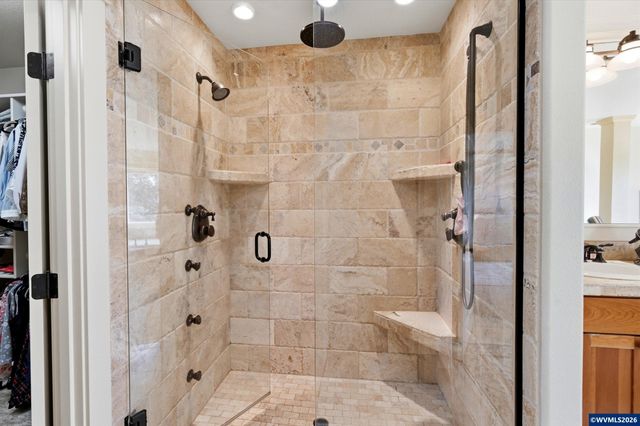 2931 Redfir Ct NW, Salem, OR 97304