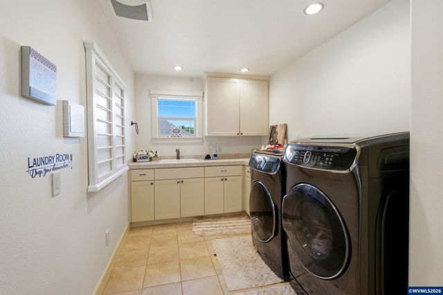 2931 Redfir Ct NW, Salem, OR 97304