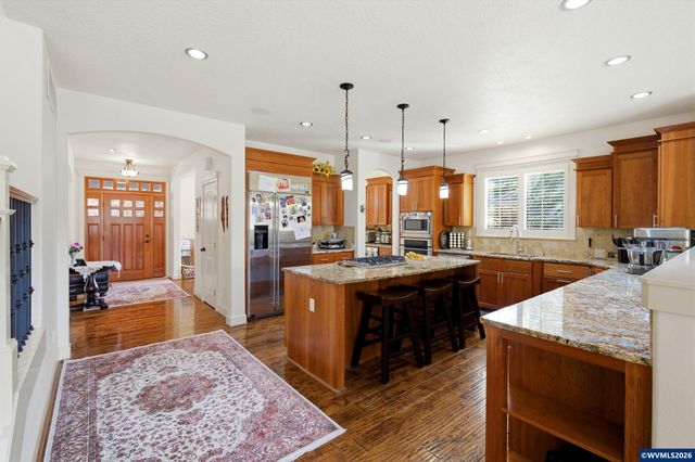 2931 Redfir Ct NW, Salem, OR 97304