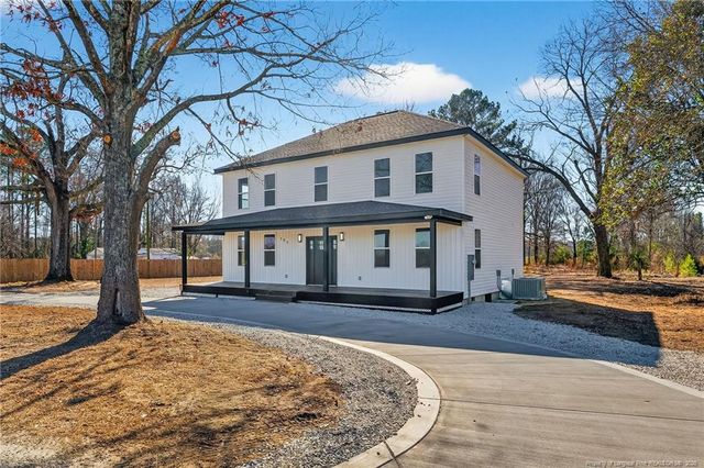 105 School Street, Lumber Bridge, NC 28357