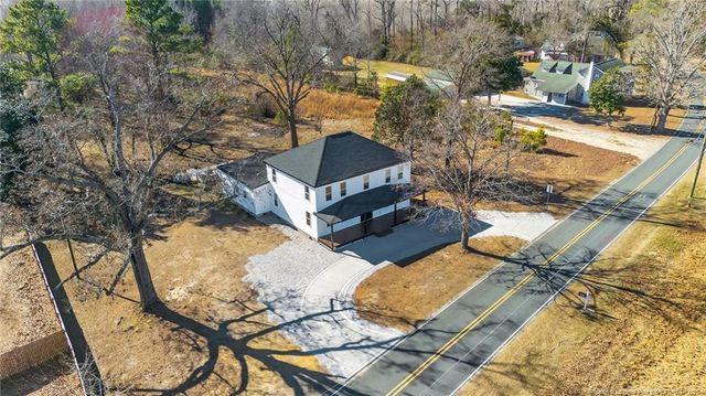 105 School Street, Lumber Bridge, NC 28357