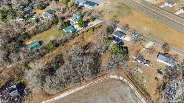 105 School Street, Lumber Bridge, NC 28357