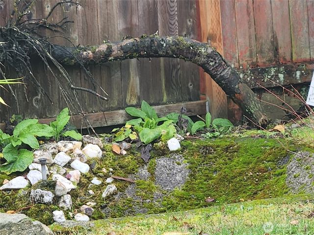 616 S 63rd St, Tacoma, WA 98408