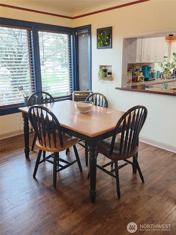 616 S 63rd St, Tacoma, WA 98408