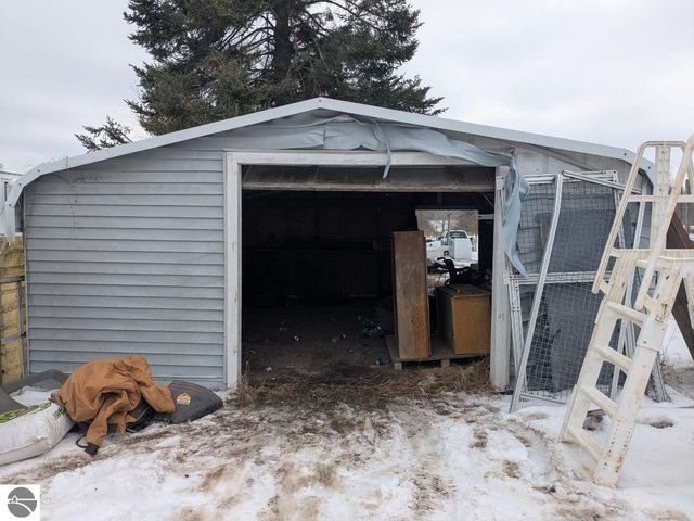 6283 Plant Road, Whittemore, MI 48770