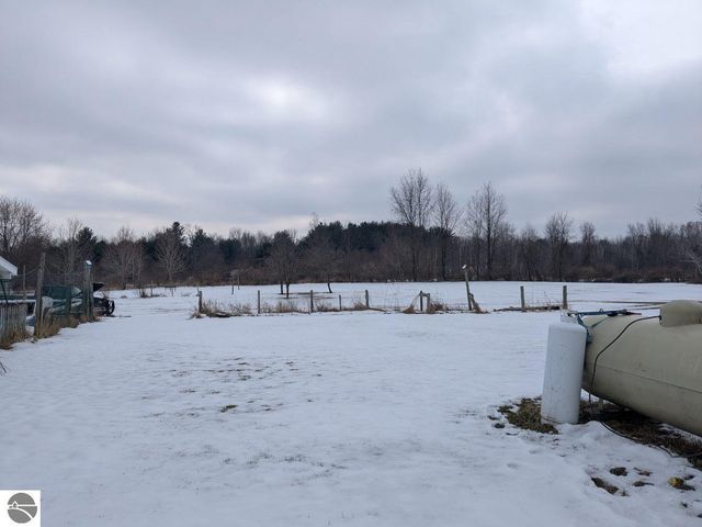 6283 Plant Road, Whittemore, MI 48770