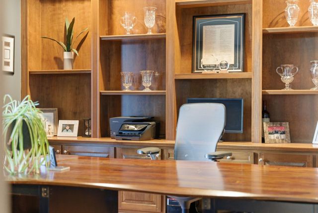 2589 Aikin Circle S, Lewis Center, OH 43035