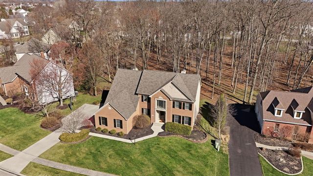 2589 Aikin Circle S, Lewis Center, OH 43035