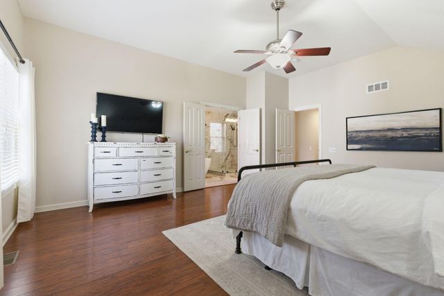 2589 Aikin Circle S, Lewis Center, OH 43035