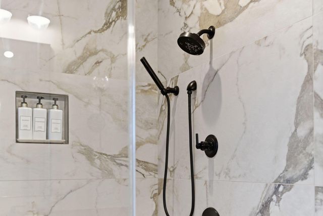 2589 Aikin Circle S, Lewis Center, OH 43035