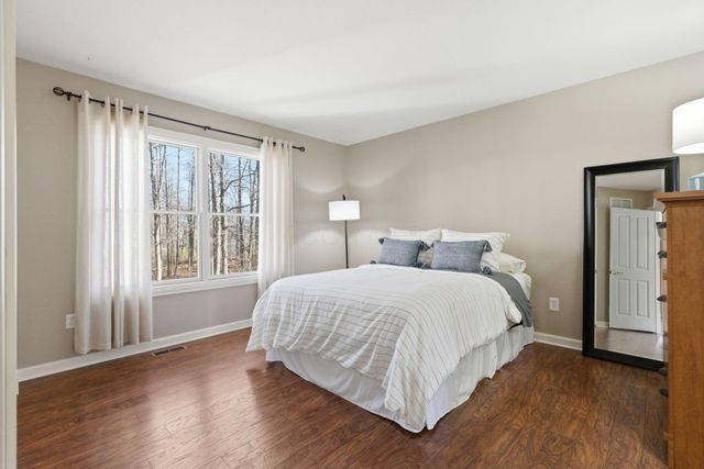 2589 Aikin Circle S, Lewis Center, OH 43035