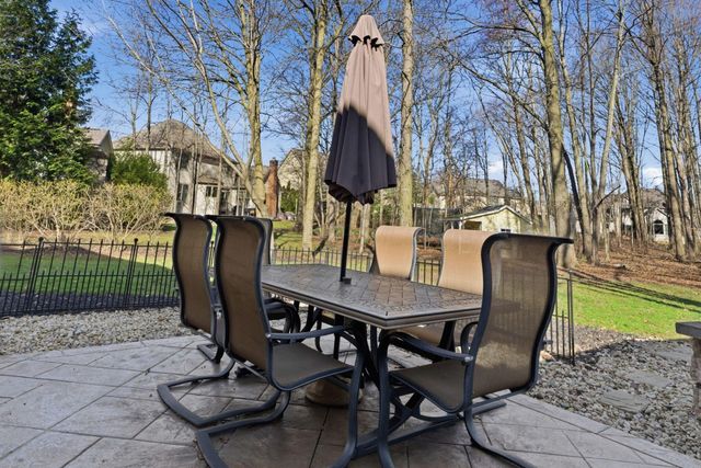 2589 Aikin Circle S, Lewis Center, OH 43035