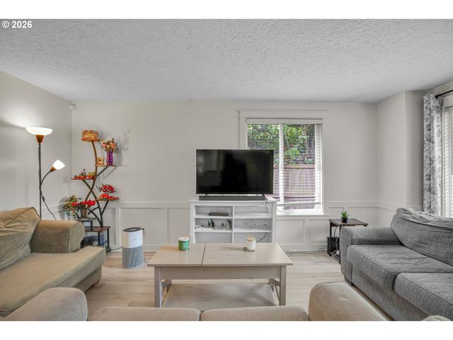 3514 Se 153RD Ave, Portland, OR 97236
