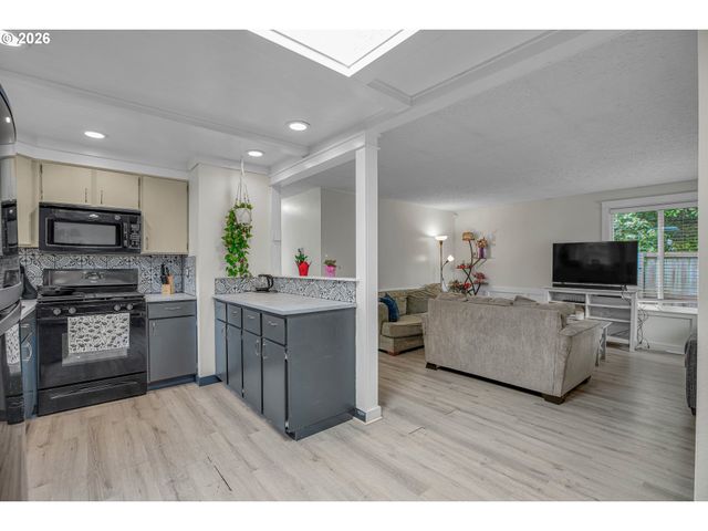 3514 Se 153RD Ave, Portland, OR 97236