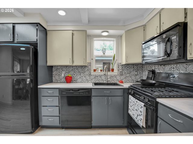 3514 Se 153RD Ave, Portland, OR 97236