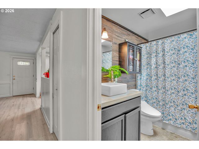 3514 Se 153RD Ave, Portland, OR 97236