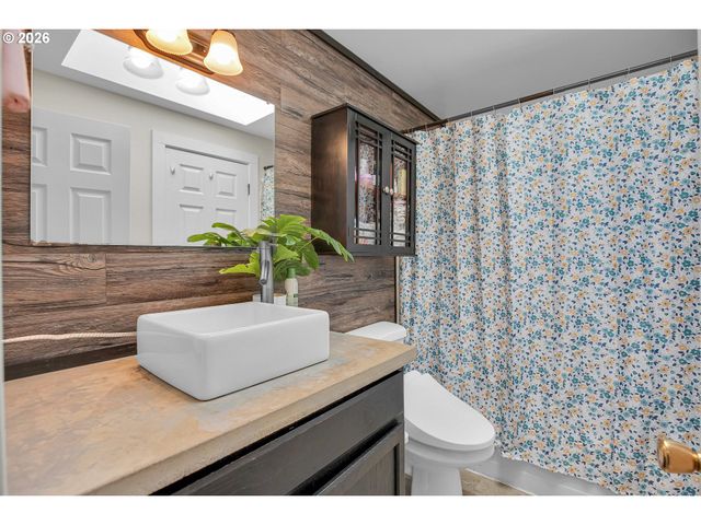 3514 Se 153RD Ave, Portland, OR 97236