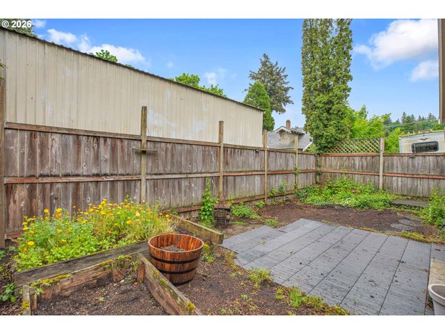 3514 Se 153RD Ave, Portland, OR 97236