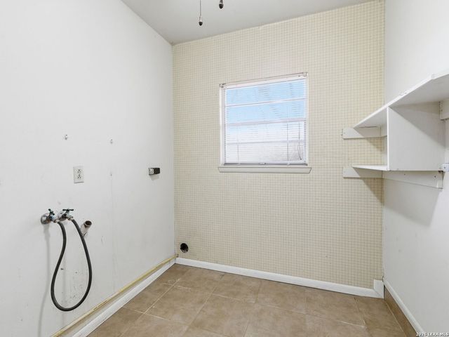 10119 Carolwood Drive, San Antonio, TX 78213