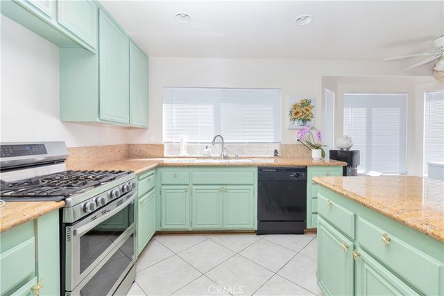 1212 Date Palm, Palmdale, CA 93551