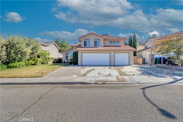 1212 Date Palm, Palmdale, CA 93551