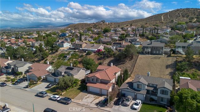 1212 Date Palm, Palmdale, CA 93551