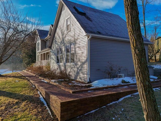 146 Hill DR, Fincastle, VA 24090