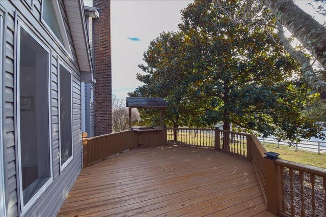 146 Hill DR, Fincastle, VA 24090