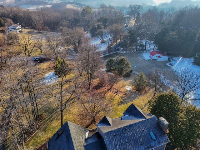 146 Hill DR, Fincastle, VA 24090