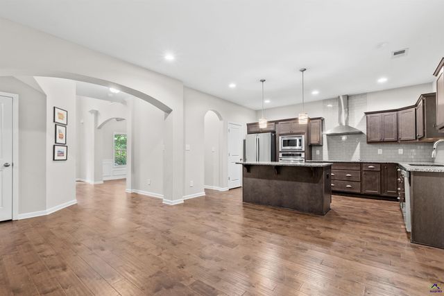 209 Dog Fennel Lane, Perry, GA 31069