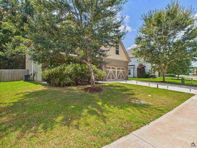 209 Dog Fennel Lane, Perry, GA 31069