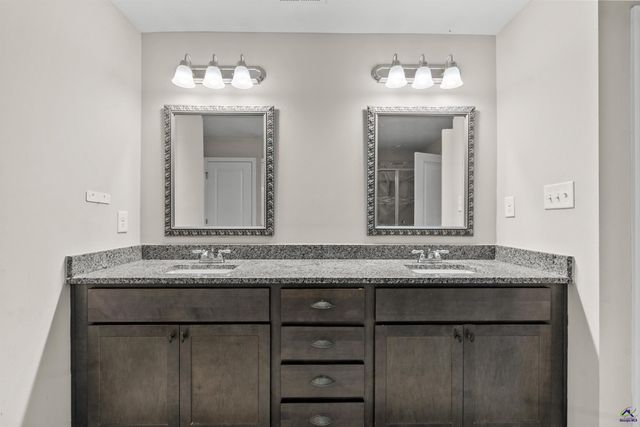 209 Dog Fennel Lane, Perry, GA 31069
