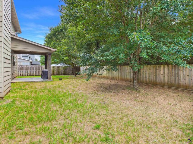 209 Dog Fennel Lane, Perry, GA 31069