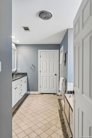 1020 WILTSHIRE AVE, Terrell Hills, TX 78209