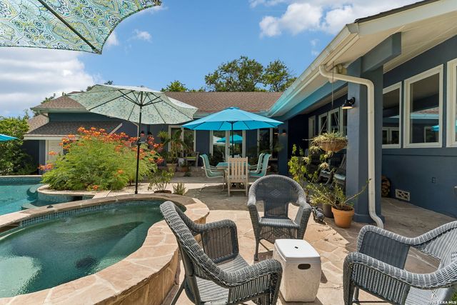 1020 WILTSHIRE AVE, Terrell Hills, TX 78209
