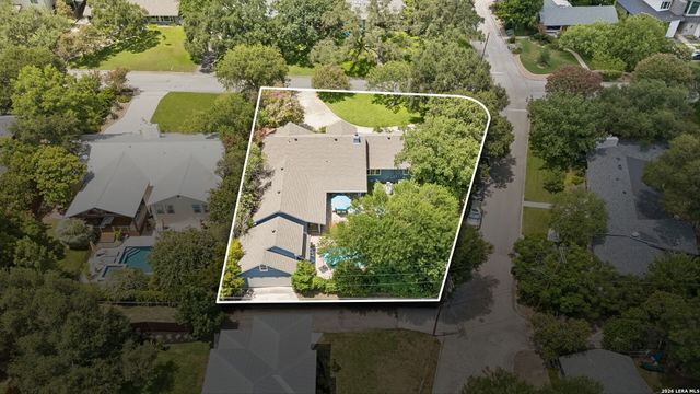 1020 WILTSHIRE AVE, Terrell Hills, TX 78209