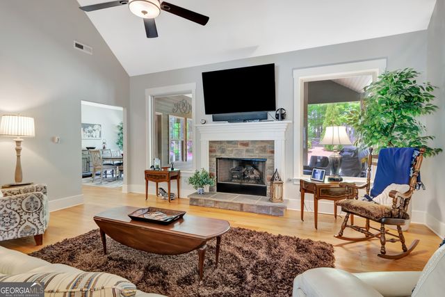 171 Clearview Estates Drive, Newnan, GA 30265