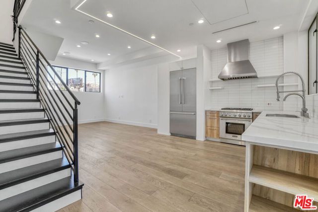 1445 N Martel Avenue, Los Angeles, CA 90046