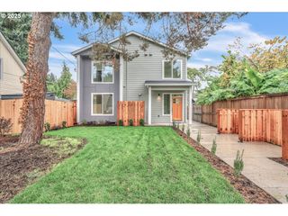 9414 N Bristol Ave, Portland, OR 97203