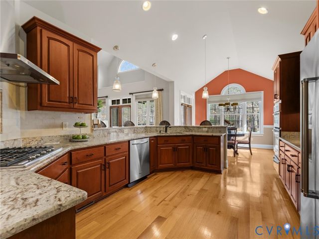 12713 Dell Hill Ct, Chester, VA 23831
