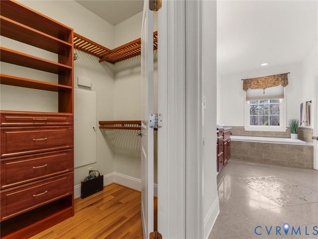 12713 Dell Hill Ct, Chester, VA 23831