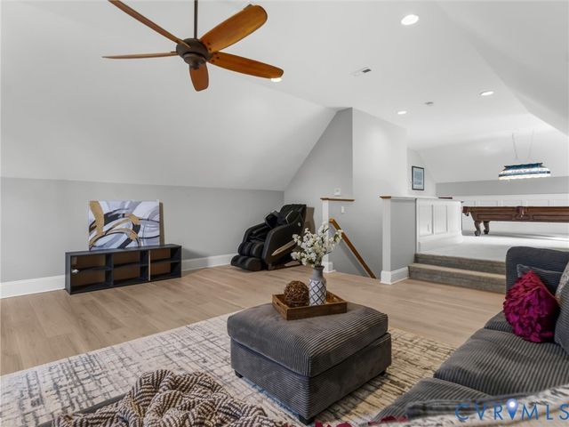 12713 Dell Hill Ct, Chester, VA 23831
