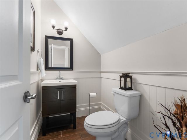 12713 Dell Hill Ct, Chester, VA 23831