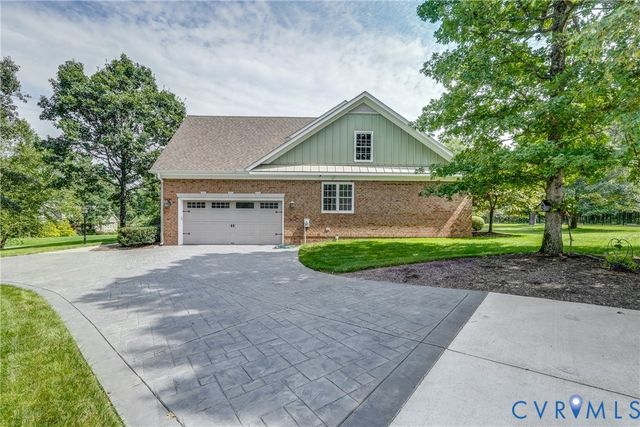 12713 Dell Hill Ct, Chester, VA 23831