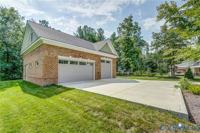 12713 Dell Hill Ct, Chester, VA 23831
