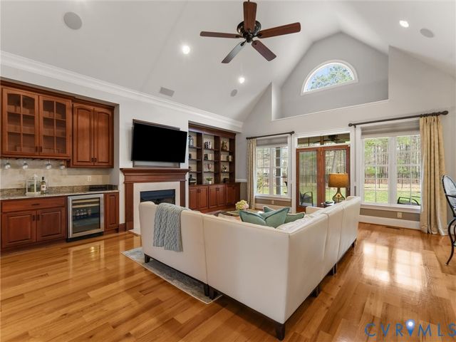 12713 Dell Hill Ct, Chester, VA 23831