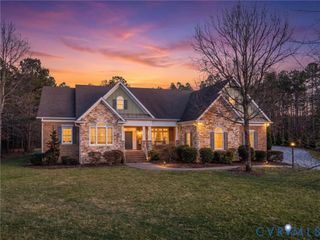 12713 Dell Hill Ct, Chester, VA 23831