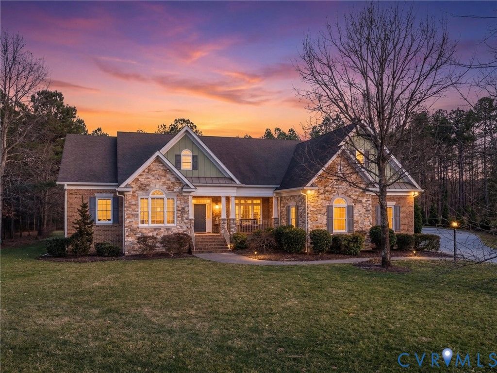 12713 Dell Hill Ct, Chester, VA 23831