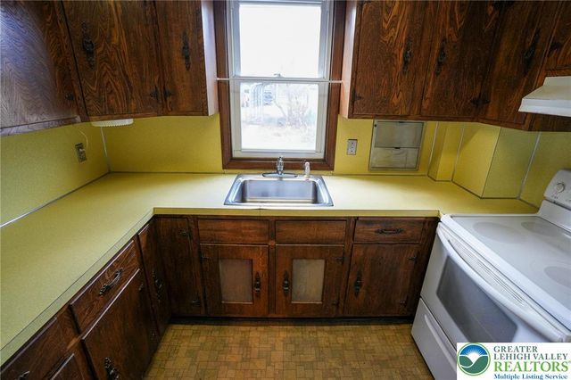 714 Lincoln Avenue, Bowmanstown Boro, PA 18030